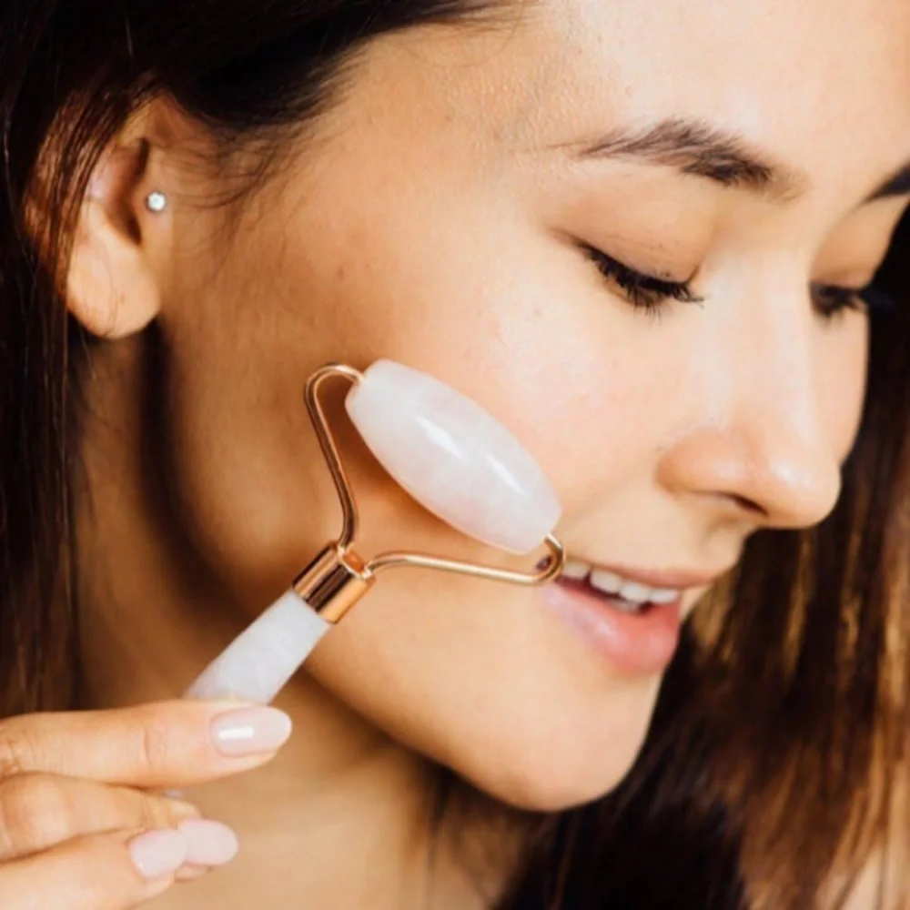 Grace & Stella Rose Quartz Facial Massager Roller